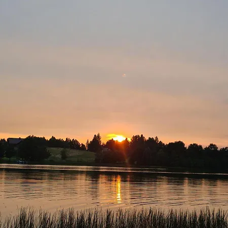 Nad Jeziorem Sierakowice (Pomerania)