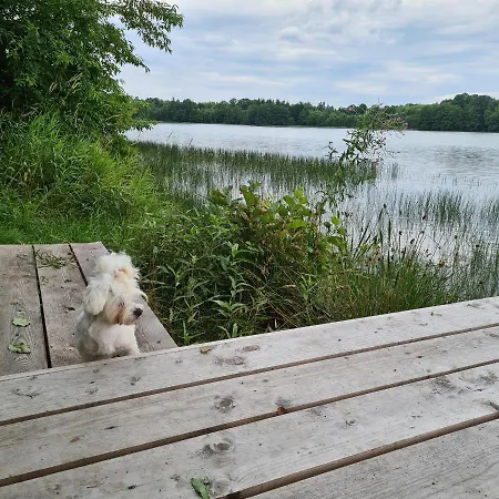 Nad Jeziorem * Sierakowice