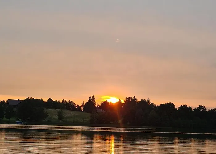 Nad Jeziorem Sierakowice (Pomerania)